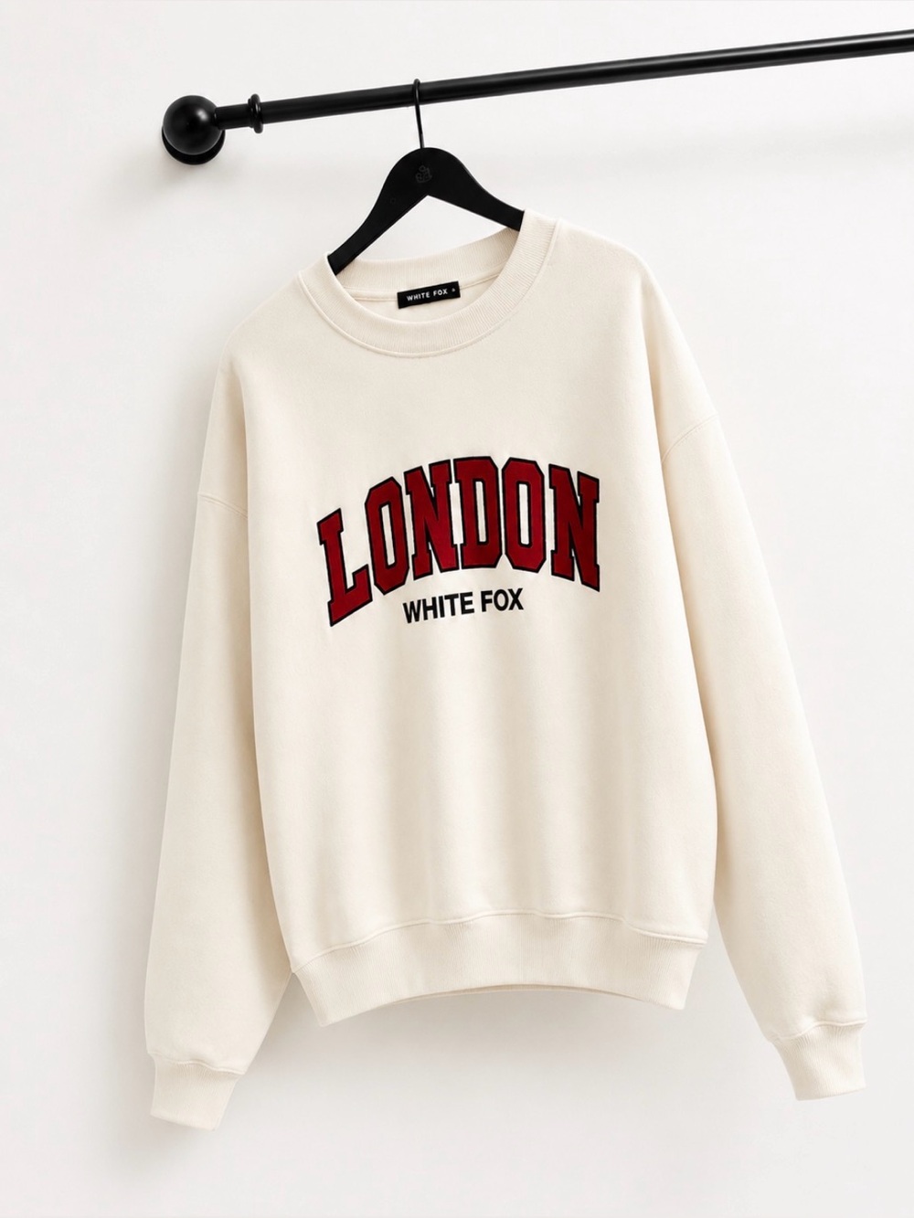 Women's 'London' Cream Crewneck Sweatshirt XS/S